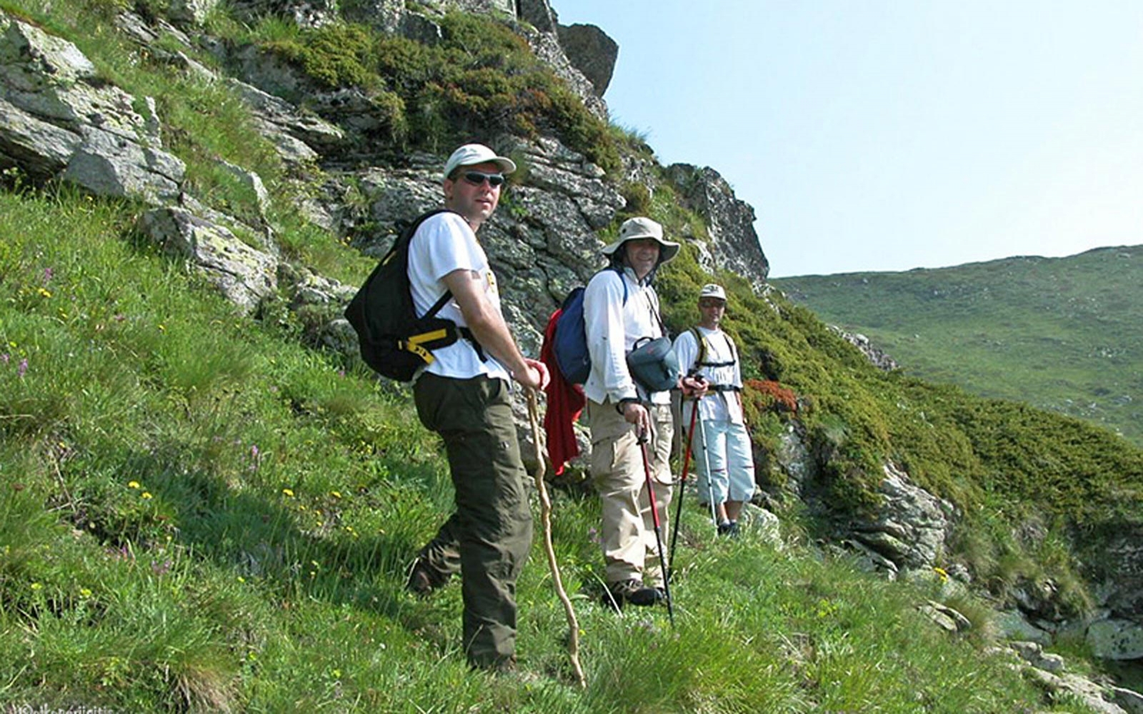 HIKING - TREKKING